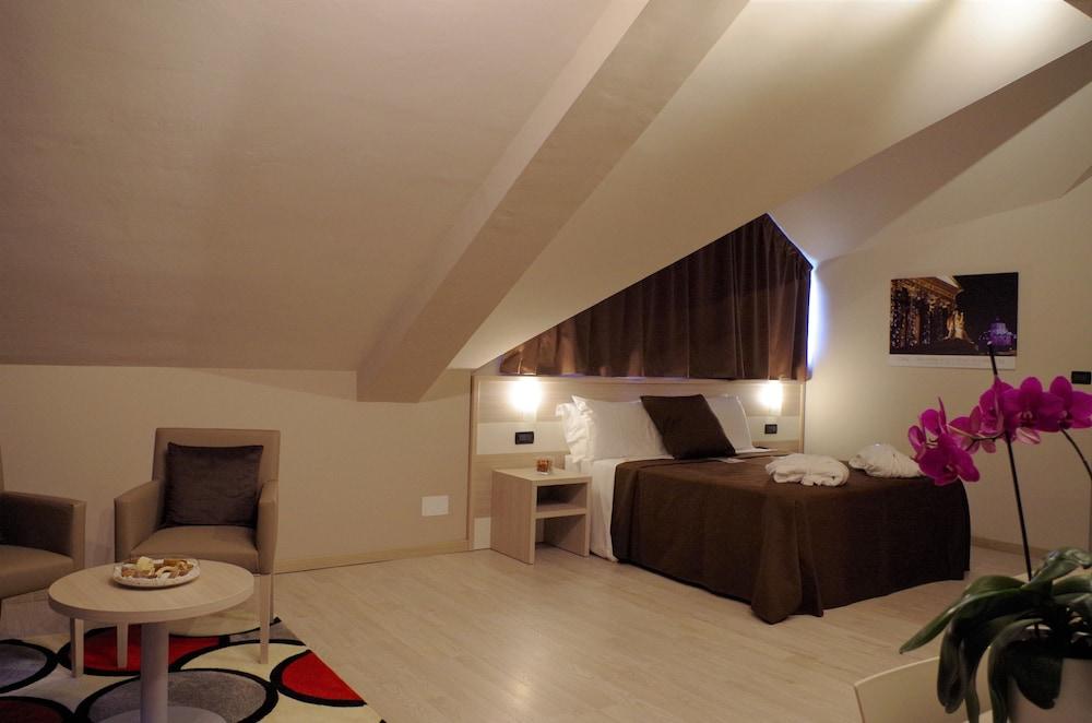 Best Quality Hotel La Darsena Moncalieri Ngoại thất bức ảnh