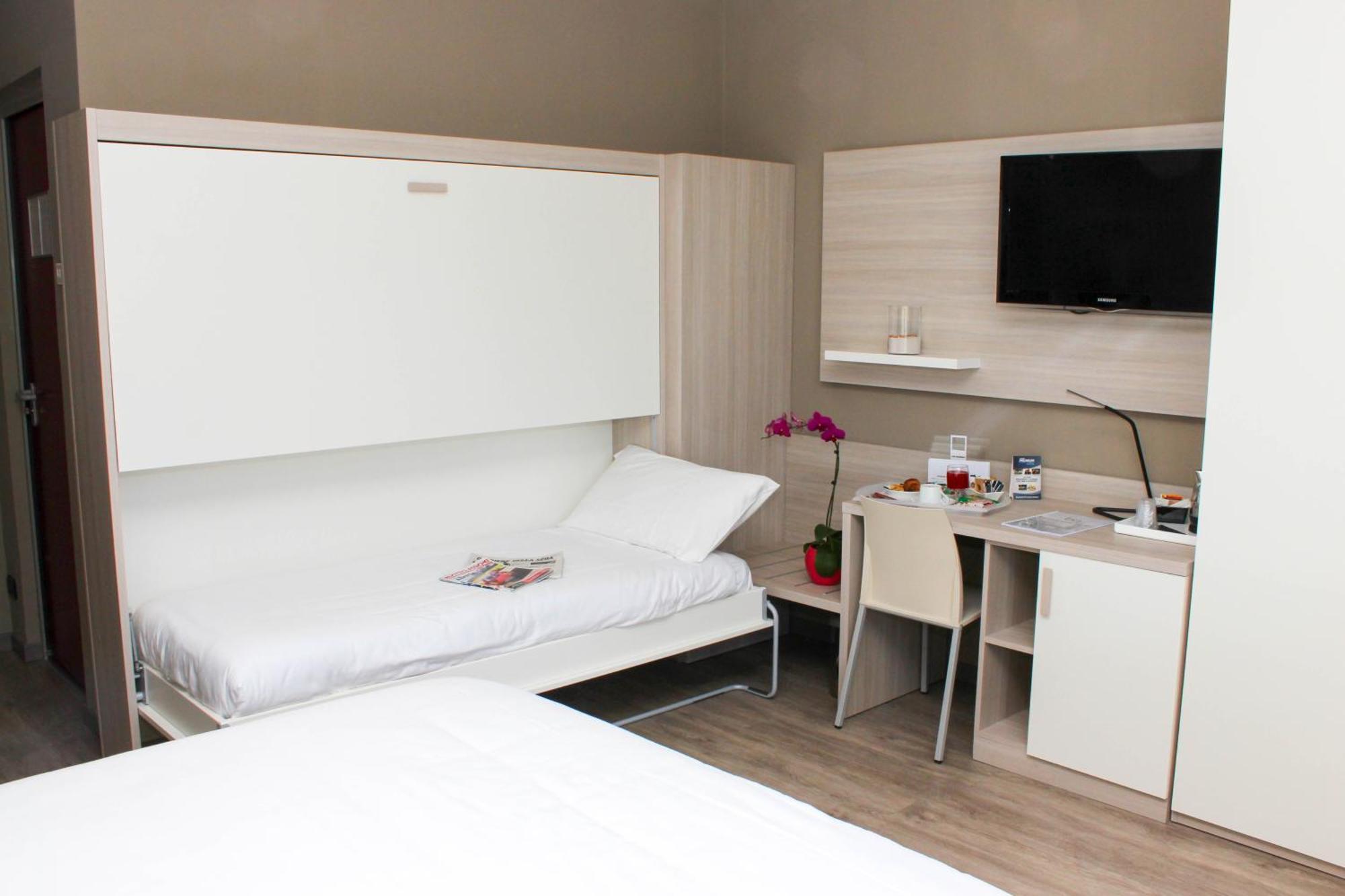 Best Quality Hotel La Darsena Moncalieri Ngoại thất bức ảnh