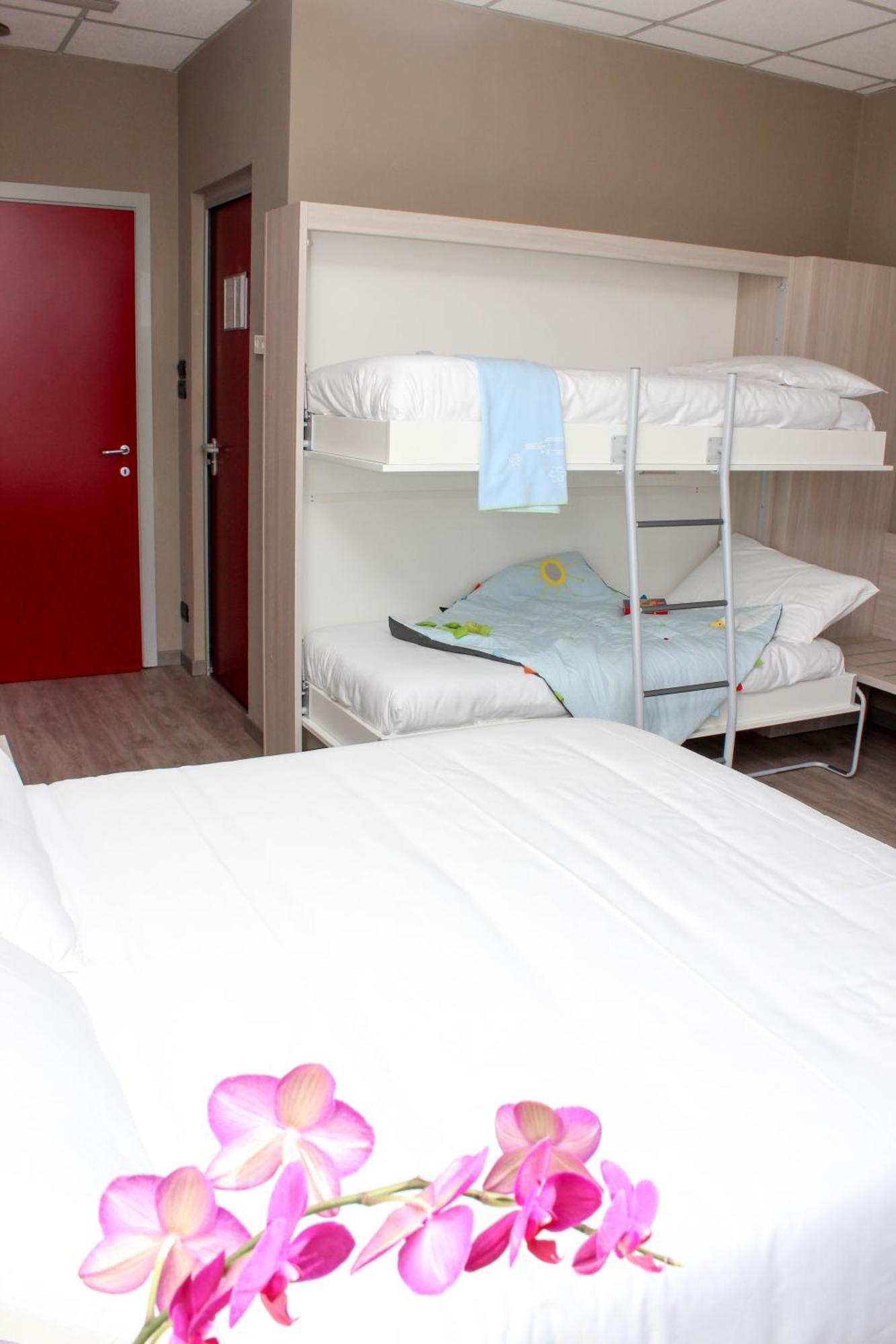Best Quality Hotel La Darsena Moncalieri Ngoại thất bức ảnh